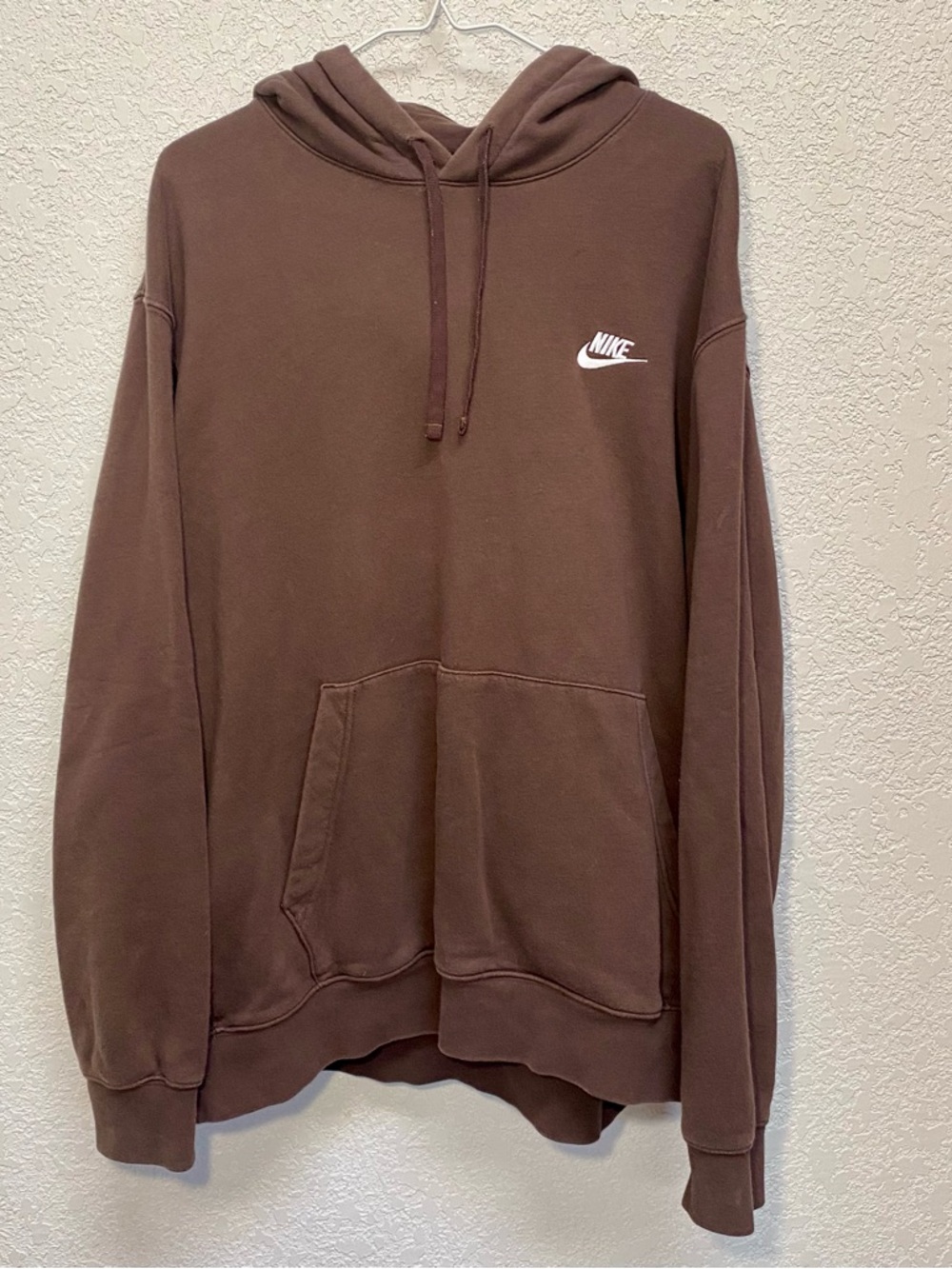 Nike Hoodie Men’s 2XL Baroque Brown Sportswear Club Fleece Pullover Sweatshirt
